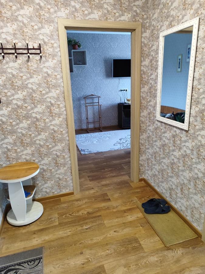 Новобудова Центр Либiдь Плаза Apartment คเมลไนป์สกาเย ภายนอก รูปภาพ