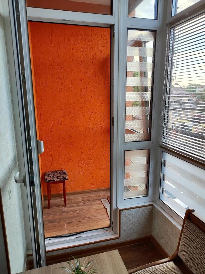 Новобудова Центр Либiдь Плаза Apartment คเมลไนป์สกาเย ภายนอก รูปภาพ