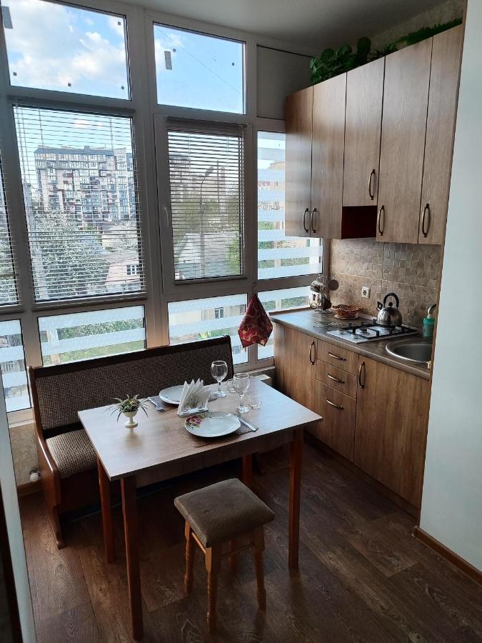 Новобудова Центр Либiдь Плаза Apartment คเมลไนป์สกาเย ภายนอก รูปภาพ